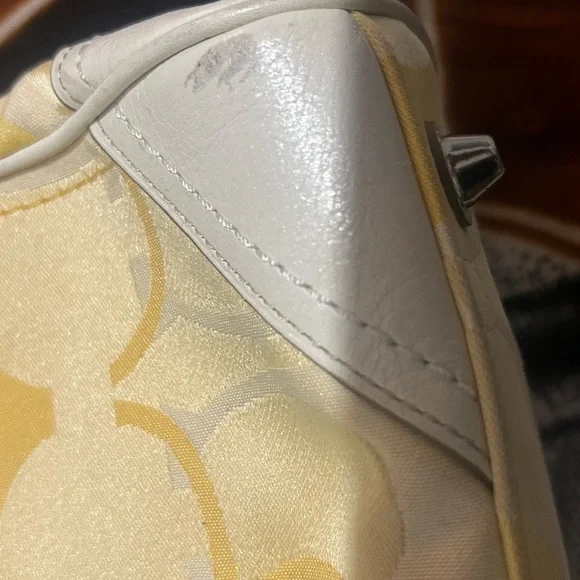 2008 Coach Yellow and Cream Women's Handbag - Picture 7 of 9